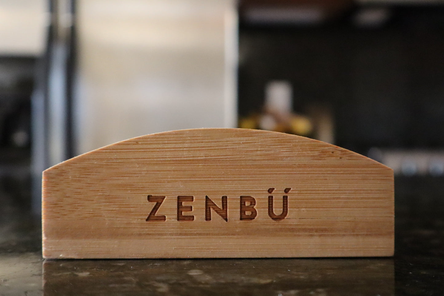 Zenbu Kitchen Cutting Board Stand (Light Bamboo)